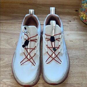 Men's White and Red Athletic Shoes